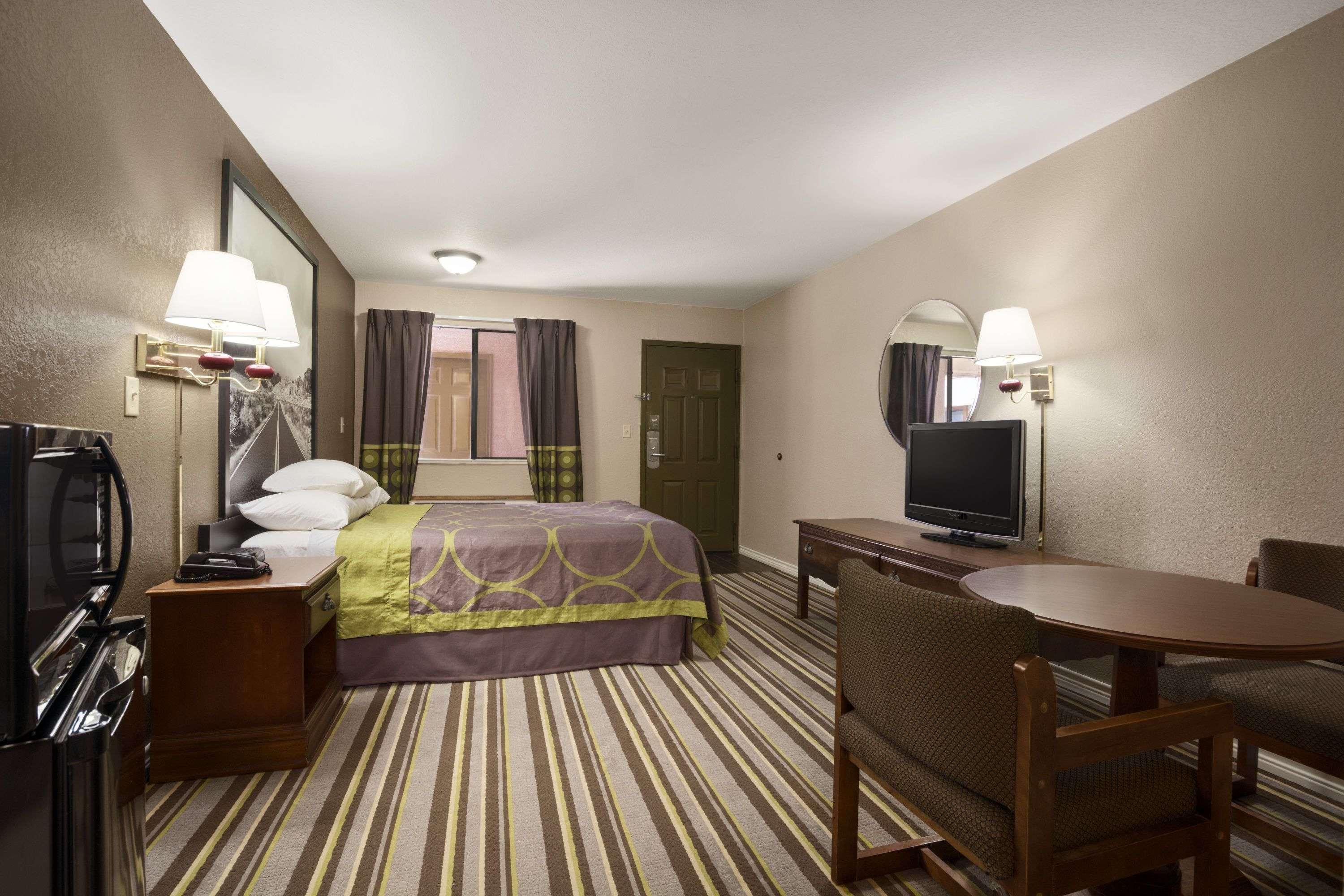 Super 8 By Wyndham Childress Motel Luaran gambar